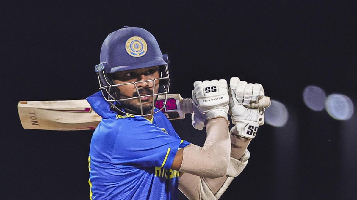 Historic Vijay Hazare Double Ton Puts Rajasthan Royals Pick Aman Rao in Spotlight